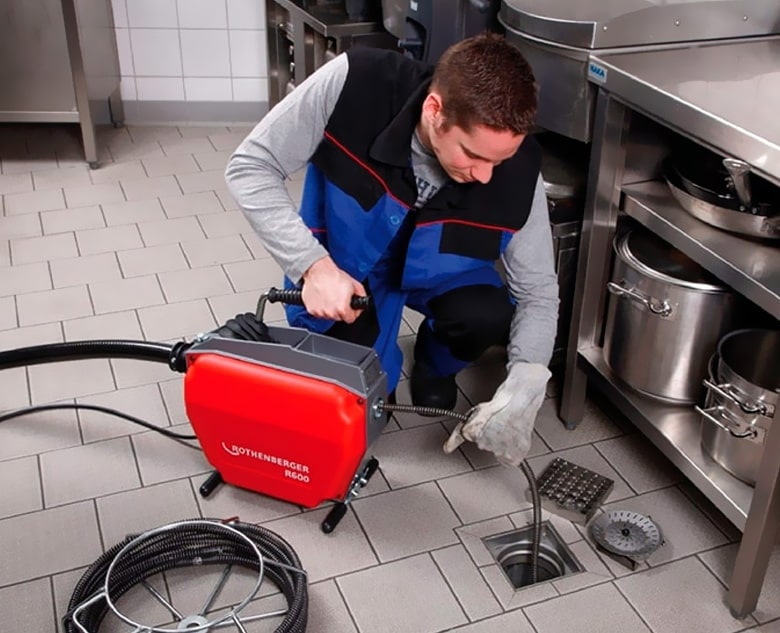 Beşiktaş Lavabom Tıkandı